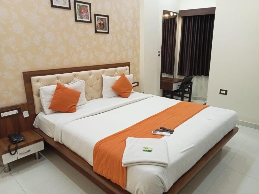 Hotel Sun Palace Udaipur Eksteriør billede